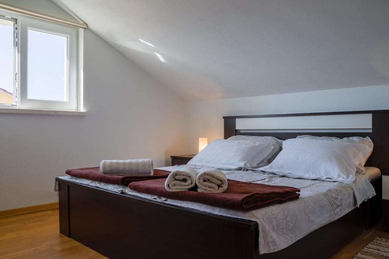 House Fidulic - Penthouse The View Apartment Lumbarda Bagian luar foto